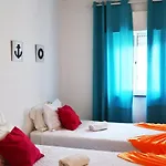 Hostel Ria Alvor *