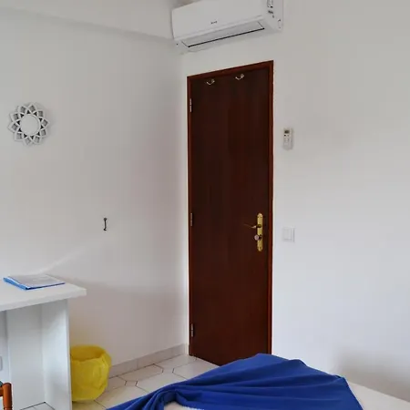 Ria Alvor 旅馆 波尔蒂芒