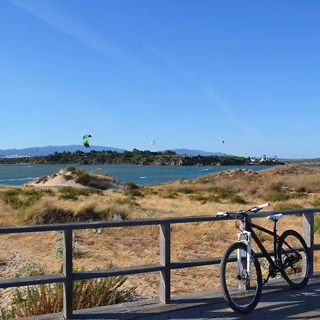 Ria Alvor Хостел Портиман